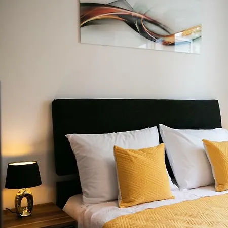 2 Bedroms Free Parking דירה